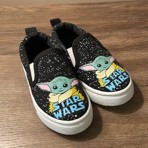 Toddler Star Wars Baby Yoda Shoes